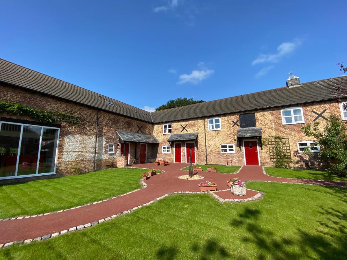 Caer Fedwen Barns Clwyd Cottage Two Bed, Barn Conversion With Private Hot Tub Bodfari Exterior photo